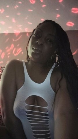 Denton TX Female Escort — playful, grown vibe - 1