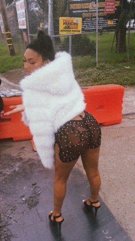 Tallahassee Incall Special — Soft-Skinned Slim Thick Girl - 1