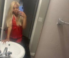 Knoxville TN Upscale Female Escort — 12-hour in-town outcalls - Image 4