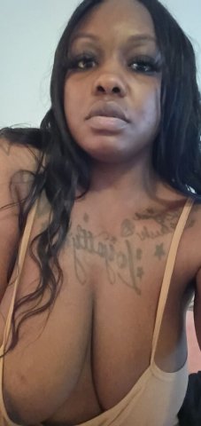 Portland OR Busty Ebony Escort — 32 - 1