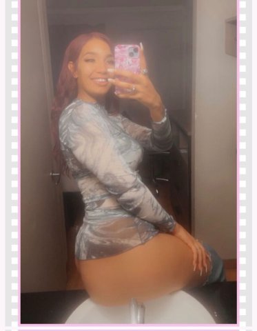 Sacramento Female Escort — Outcall Only (Cardate) - 1