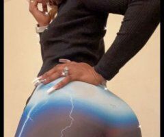 Lola — Early Morning Working Men Special - Image 3