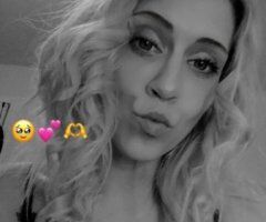 Charming Female Escort in Buffalo, NY — Elegant, chemistry-first encounters - Image 4