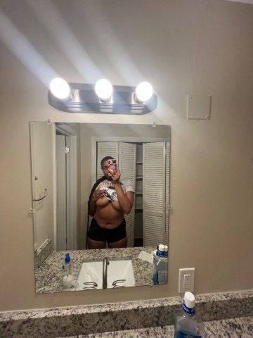 Philadelphia Out Calls — Hotel Room Incalls - 1