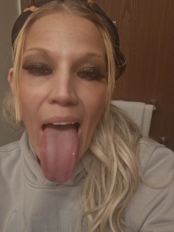 Minneapolis St. Paul Female Escort — Incall/Outcall, No Car, Erotic Massages - 1