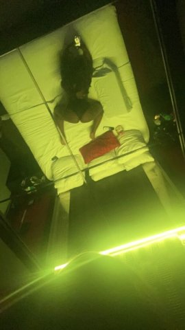 Indianapolis, IN Incall/Outcall Deepthroat Service — $100 - 1