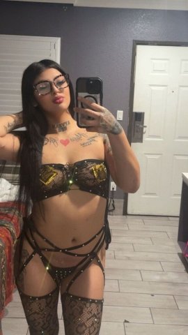 Fresno CA Female Escort — Outcalls/Incalls Available Now - 1