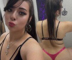 San Antonio escorts - San Antonio, TX Female Escort — thick-curvy with big butt vibe