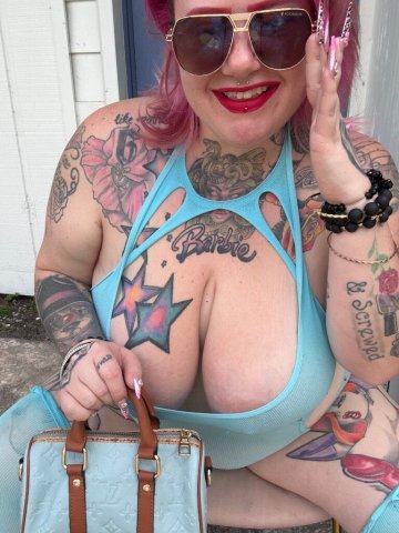 Tampa Female Escort — outcalls shut down for now - 1