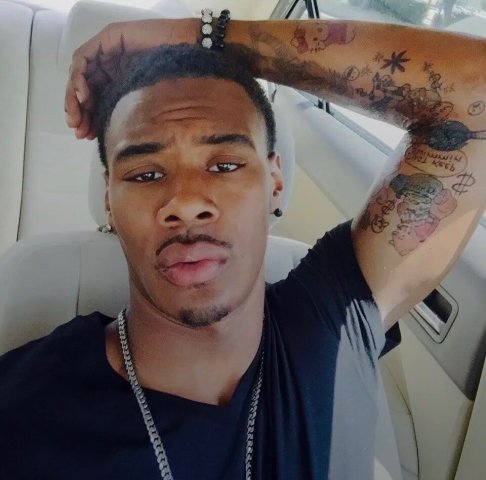 Dallas, TX Black Male Escort — muscular full body massage & boyfriend experience - 1
