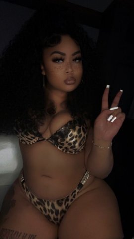 Kiara (24) — Blasian & Hawaiian Creamer Female Escort (Incall & Outcalls) - 1