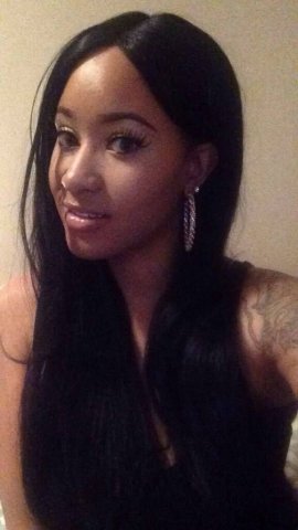 London in Hollywood Area — Car Dates (Tint) + BJ Only, Outcall Limited - 1