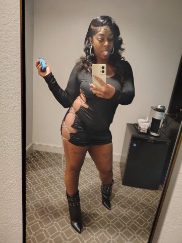 Indianapolis, IN Female Escort — Incall, Verified FaceTime/Video - 1