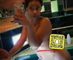 Fetish-Friendly Female Escort in Annandale — Online Video Chats & Content - Image 6