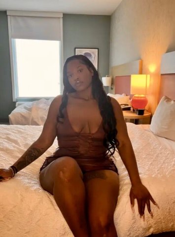 Greensboro NC Cream Goddess Incall Specials - 1
