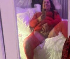 Central Jersey escorts - Central Jersey BBW Cougar Escort — Outdoor Steamy Jacuzzi + Domination