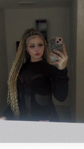 Little Rock AR Incall Escort — Cum Lemme Grip It - 1