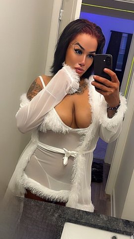 Nashville Female Escort — Tight & Wet Incalls, Rain-Feel Vibes - 1