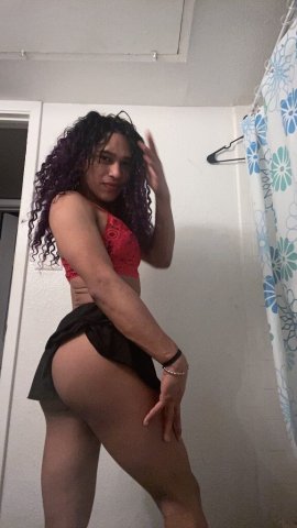 Sumisa juguetona en Beaumont, Texas — roleplay, fetiches y más - 1