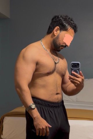 South Jersey Male Escort — Selective for females/couples (M/F), 5'9" 180 - 1