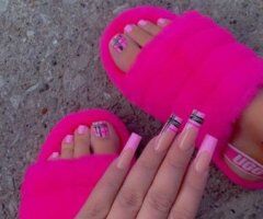 Pittsburgh Female Escort — soft skin, playful when the vibe’s right - Image 12