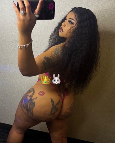 San Antonio Thick Playmate — wet, tight & ready (no GFE, no bare) - 1