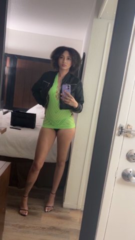 San Diego Outcall — Discreet Drama-Free Adult Content & FT Shows (Female Escort) - 1