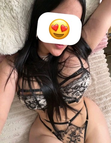 Bebe estro? Trato de novio, anal delicioso y besos - 1