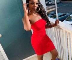 Chicago escorts - 21-Year-Old Petite Model — Anal Focus, Incall & Outcall