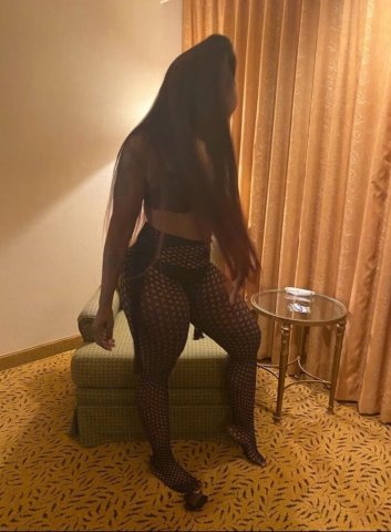 Thee One & onLyy UnforgettabLe MiiaLoove in Concord — wet, tight pussy + squirting - 1