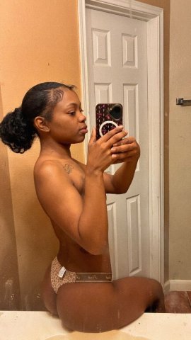 Houston Female Escort — Incalls, Outcalls & Car Fun (24/7) - 1