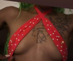 Oakland/East Bay escorts - Oakland/East Bay Female Escort — Long Chocolate Legs & Eager to Please