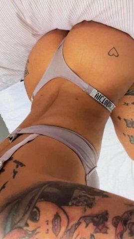 Martina (24) — Caríñosa, simpática y muy ardiente - 1