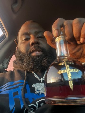 Indianapolis Male Escort — Outcall, Car Play (B.O.N) - 1