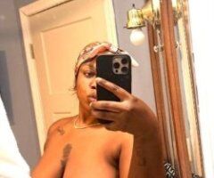 Charleston Latina Escort — Discreet No-Drama Moments - Image 4