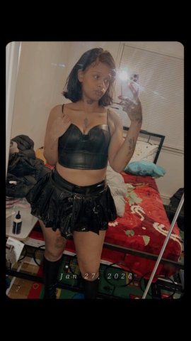 Manhattan Female Escort — FaceTime shows & content bundles - 1