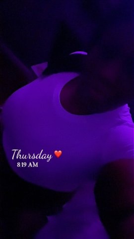 Mobile, Alabama Outcall Only Female Escort — Throat Focus, Video Session (34) - 1