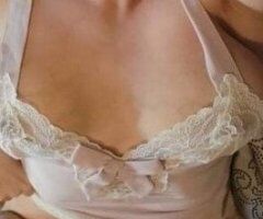 Fort Myers FL Female Escort — GFE, Blowjob, Anal, Oral, In-Call - Image 2