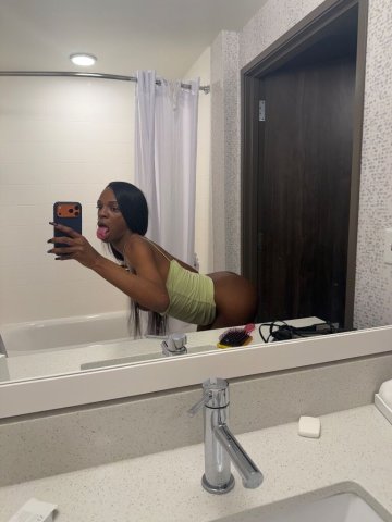 Boston Transsexual Escort — Party vibe, discreet in/out calls (24) - 1