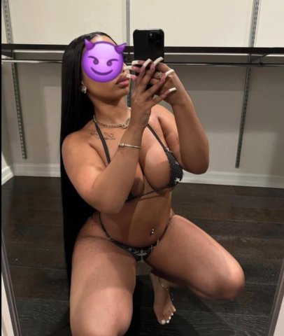 Harrisburg Female Escort — Fetish-friendly with anal, BJJ, massages - 1