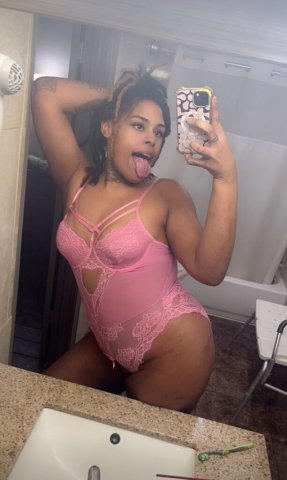 Outcall-ready 6ft exotic escort — 30min HR, discreet sessions - 1