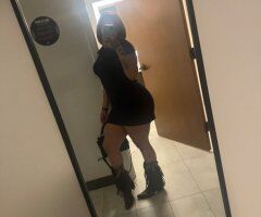 Southern Belle Escort — Calm, Graceful Dates (No Bare) — Mobile, AL - Image 2
