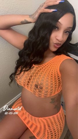 Bronx Female Escort — 5'5 slim-thick with a bubble butt - 1