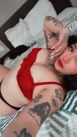 Fresno Incall Female Escort — Deepthroat Queen (No AA, No Anal) - 1