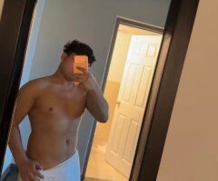 New Haven Male Escort for Threesomes & Orgies - Image 3