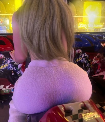 Kansas City Young Romanian Escort — In-calls, Out-calls (Deposit), FaceTime - 1