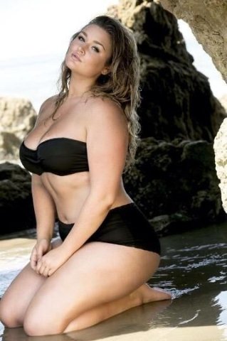 Busty Blonde Nicole (33) — All-Natural Upscale Escort, North Seattle Outcall to 2 AM - 1