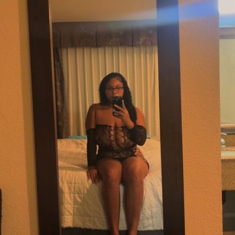 Irvine Sunday Funday Incall Special — Cum Twice + Roses - 1