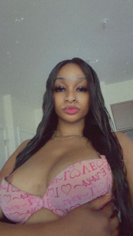 Richmond VA Outcalls Only — Female Escort for Caresha Beatdown Session - 1