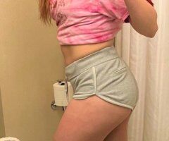 Las Vegas escorts - Las Vegas Female Escort — Petite incall, party favors welcome